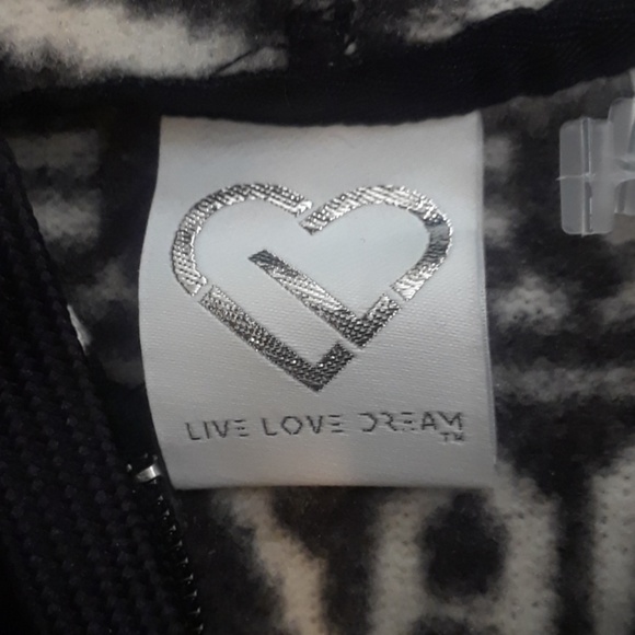 Black and White NWT Holiday Sweater XS - Picture 2 of 7